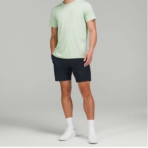 LULULEMON commission classic fit shorts 7” navy size 30